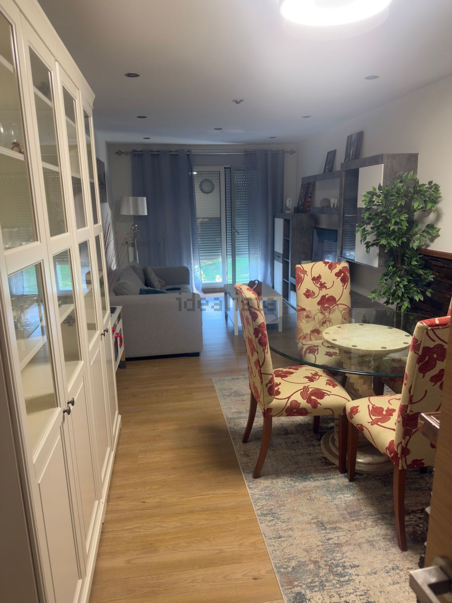 Piso de 80 m² en Castrillón