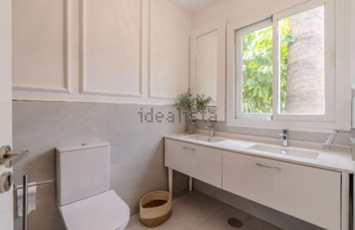 Haus 350 m² in Marbella