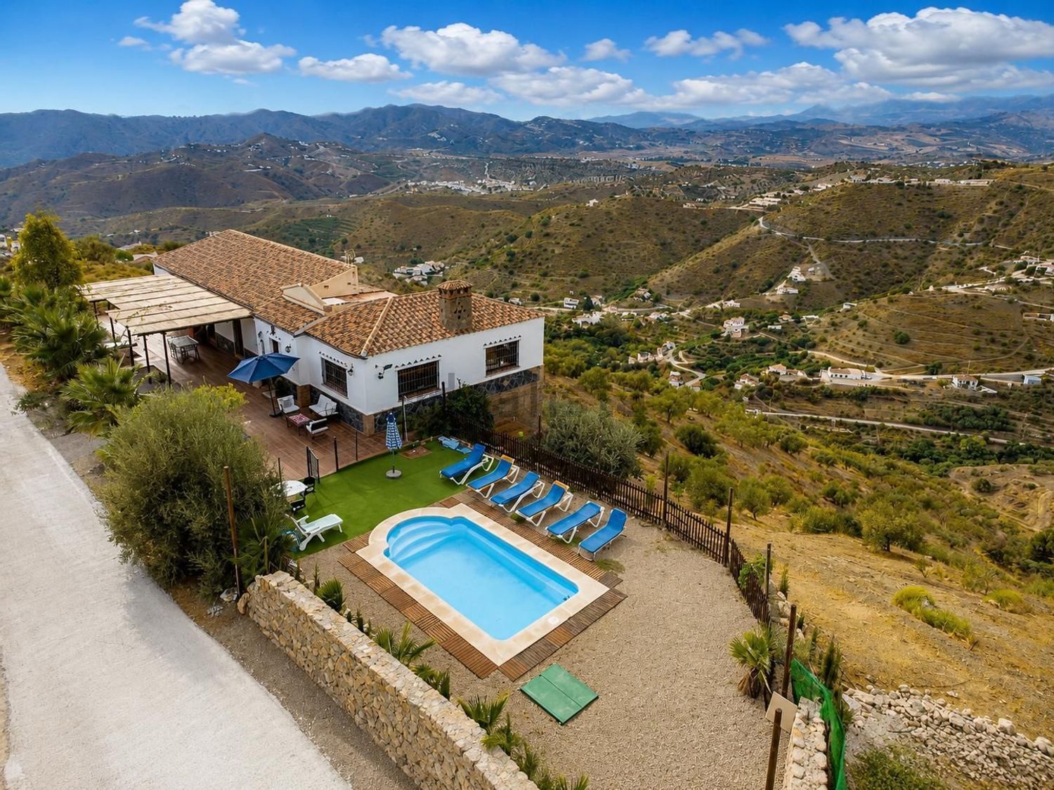 Piso de 117 m² en Canillas de Aceituno