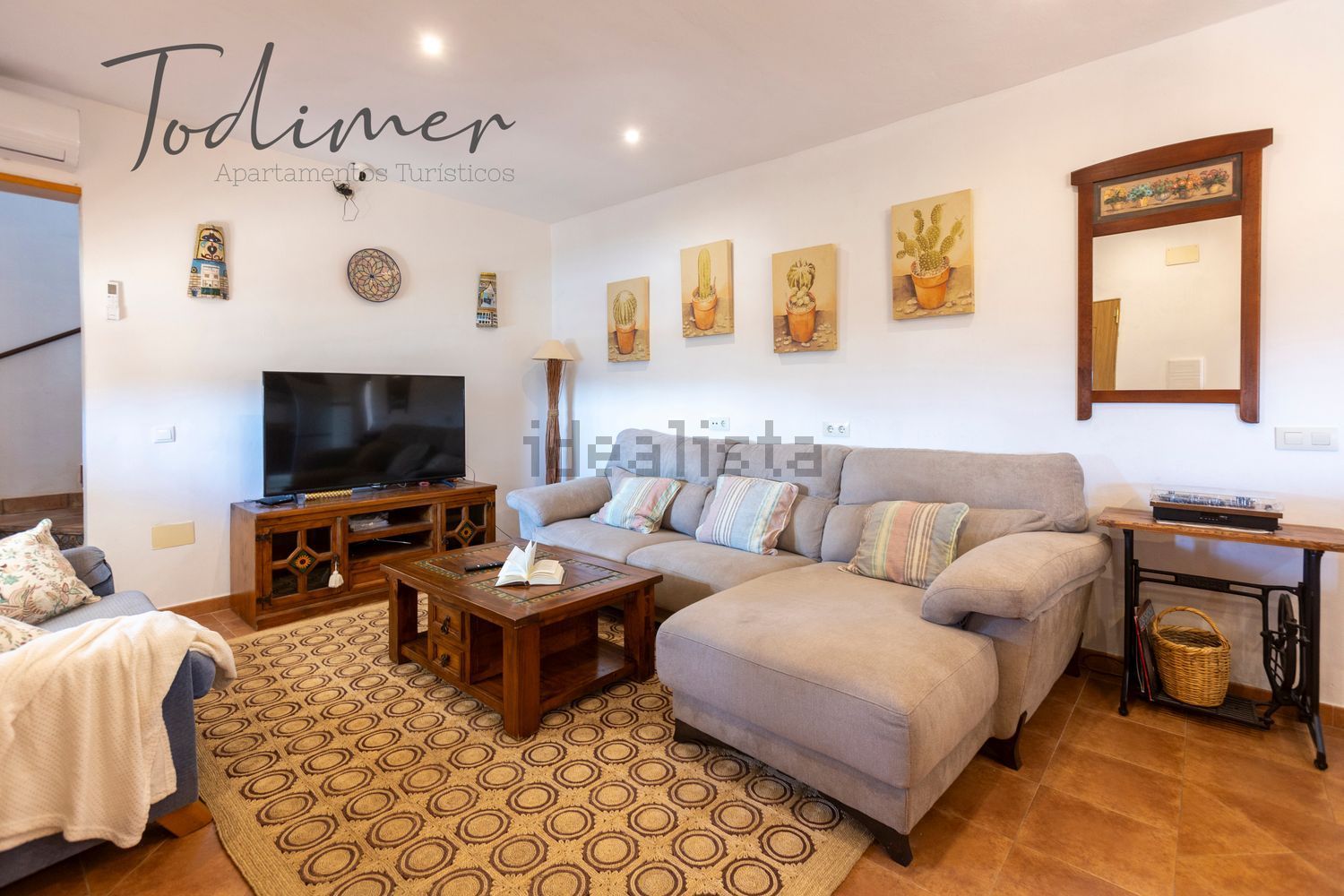 House 250 m² in Molvízar