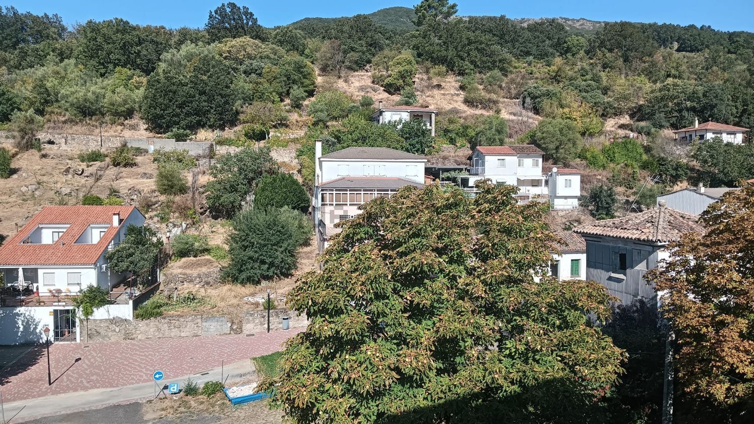 Piso de 100 m² en Baños de Montemayor