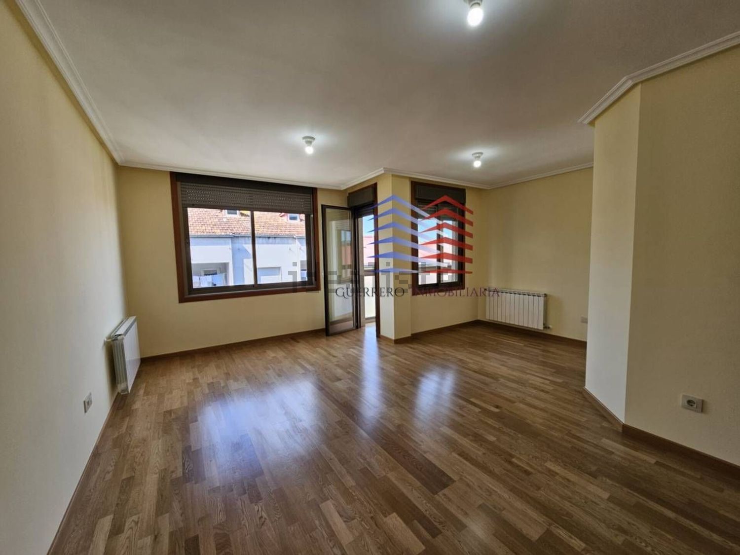 Pis de 147 m² a Ourense