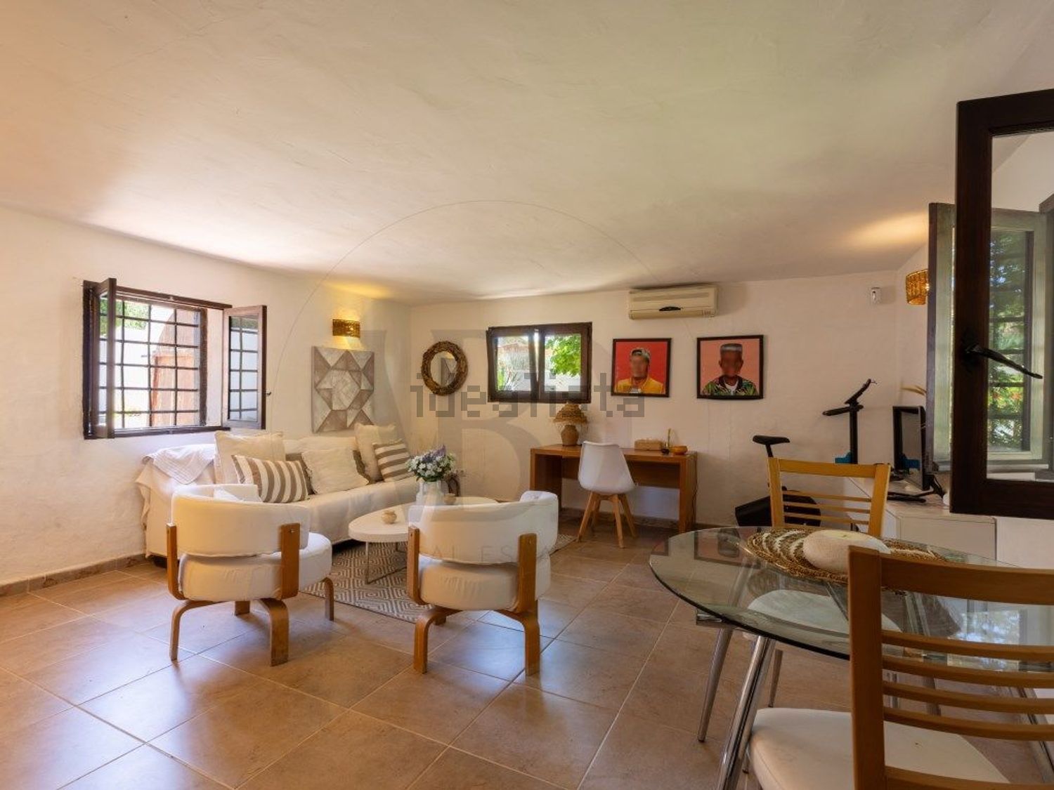 Будинок 325 м² у Sant Josep de sa Talaia