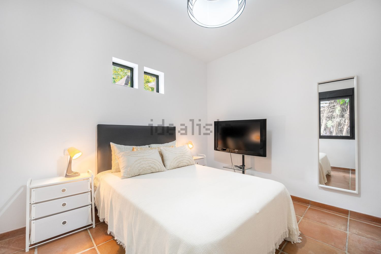 Casa 411 m² a Estepona