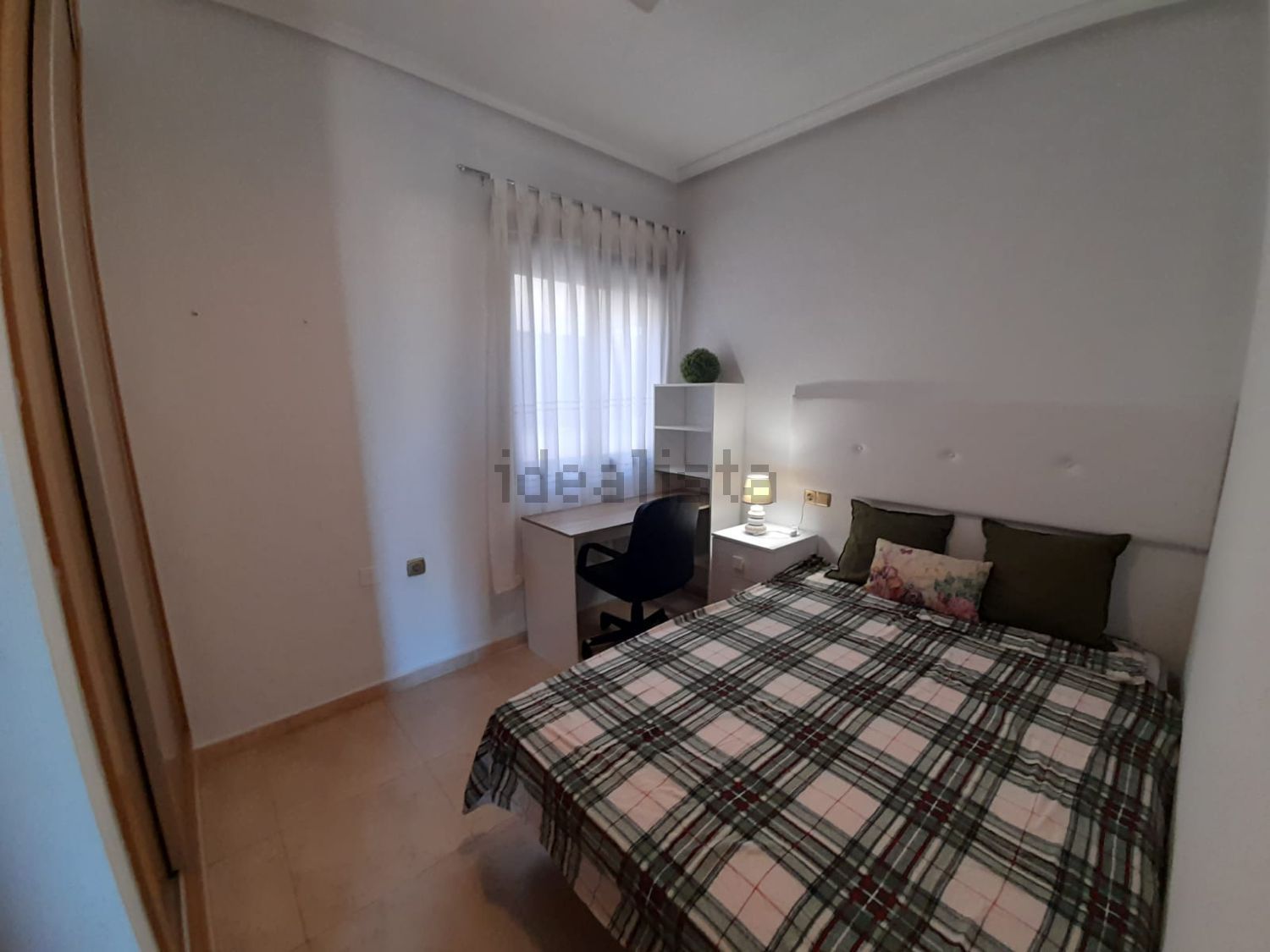 Room for rent, Albatera