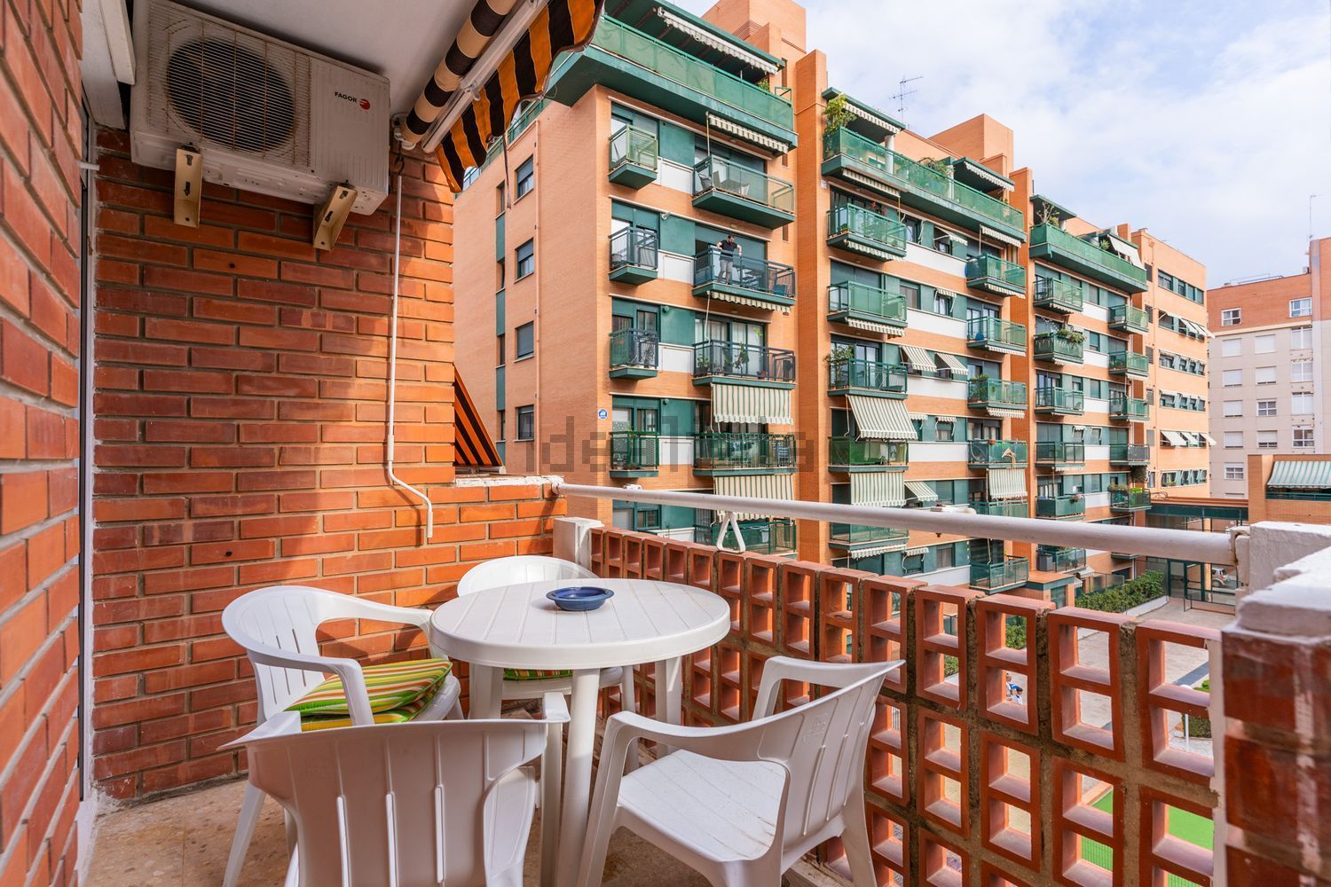 Appartamento 90 m² a Valencia