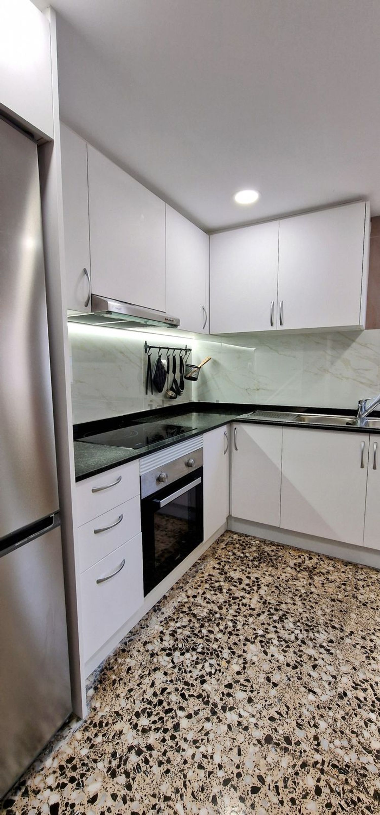 Habitació de lloguer, Eivissa