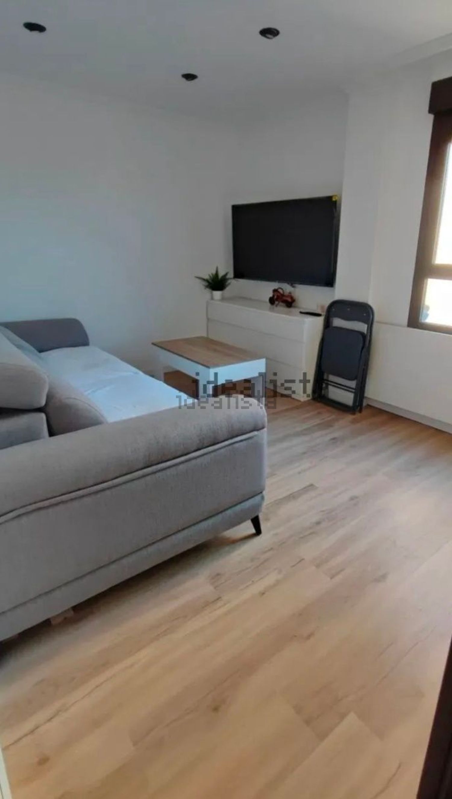 Habitació de lloguer, Villena