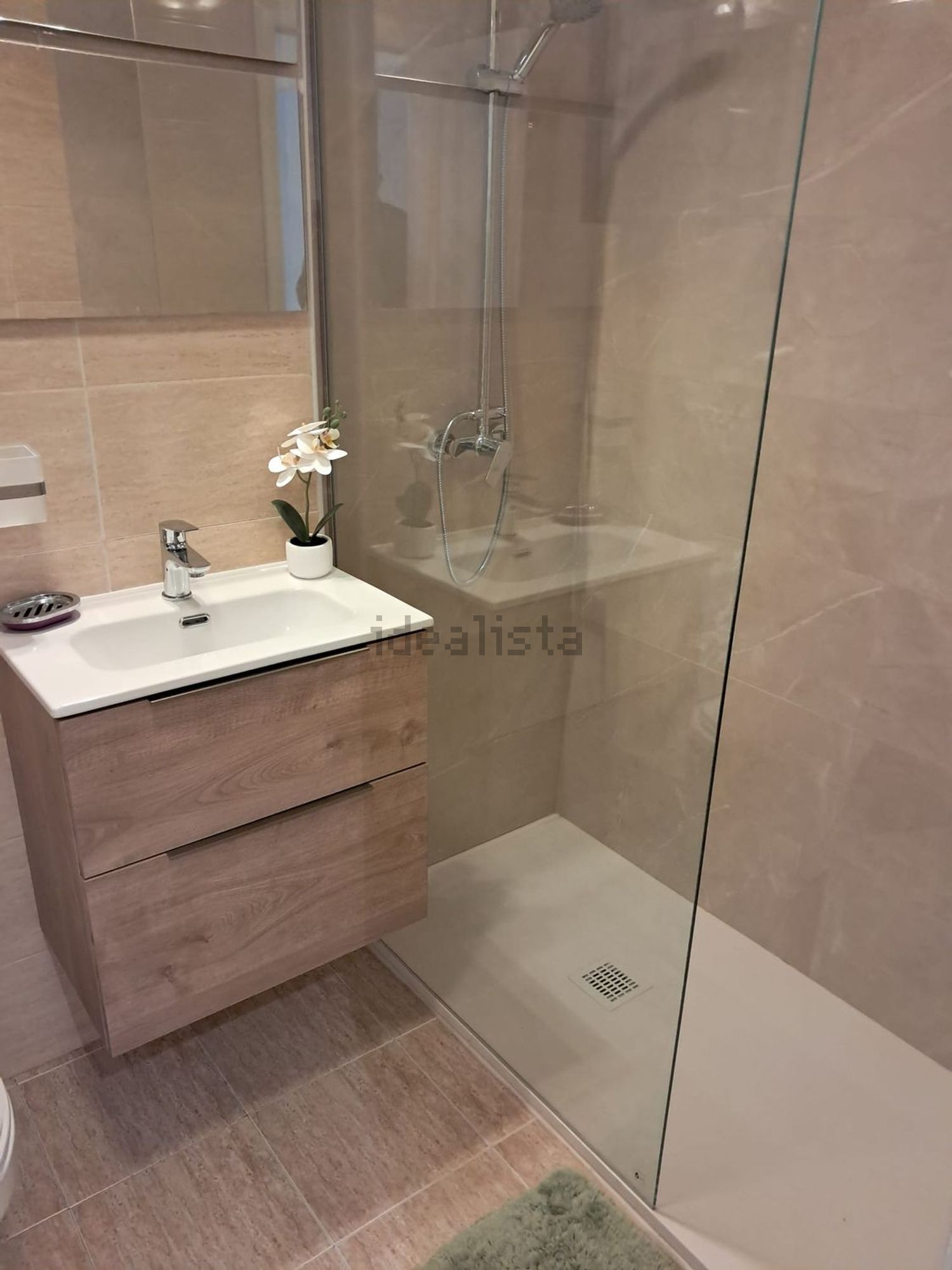 Квартира 110 м² в Эль-Астильеро
