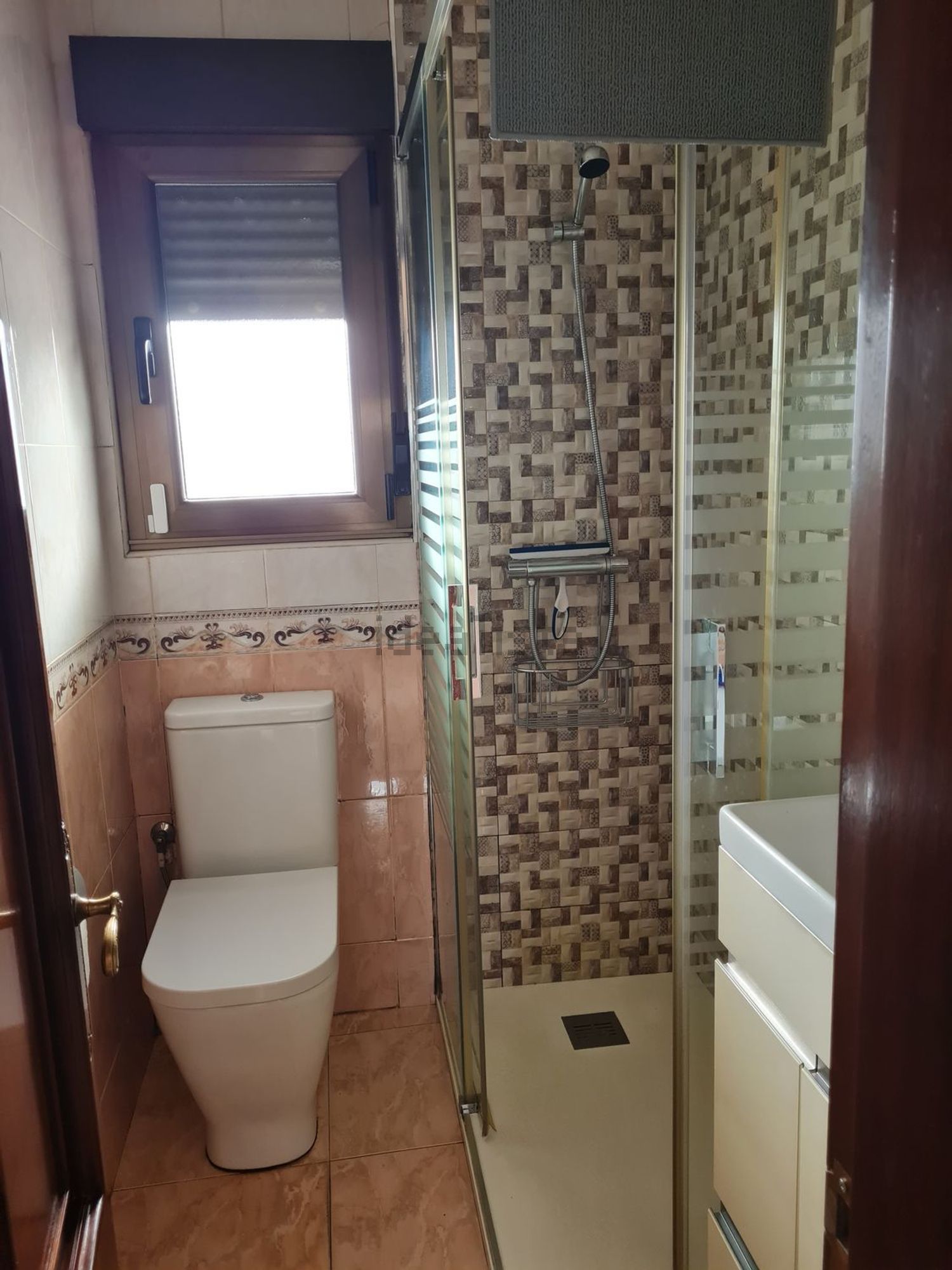 Habitació de lloguer, Mieres
