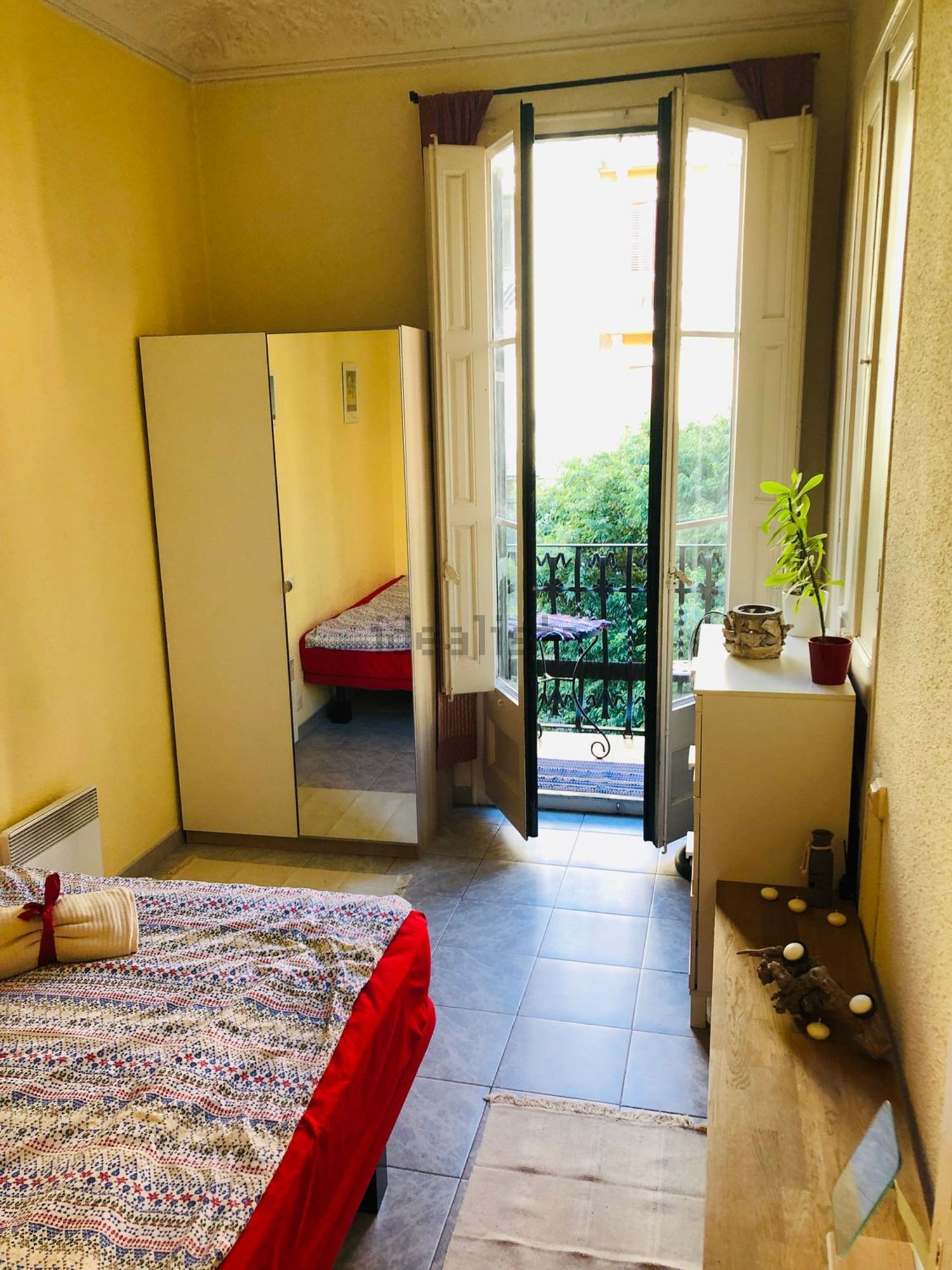 Room for rent, Barcelona