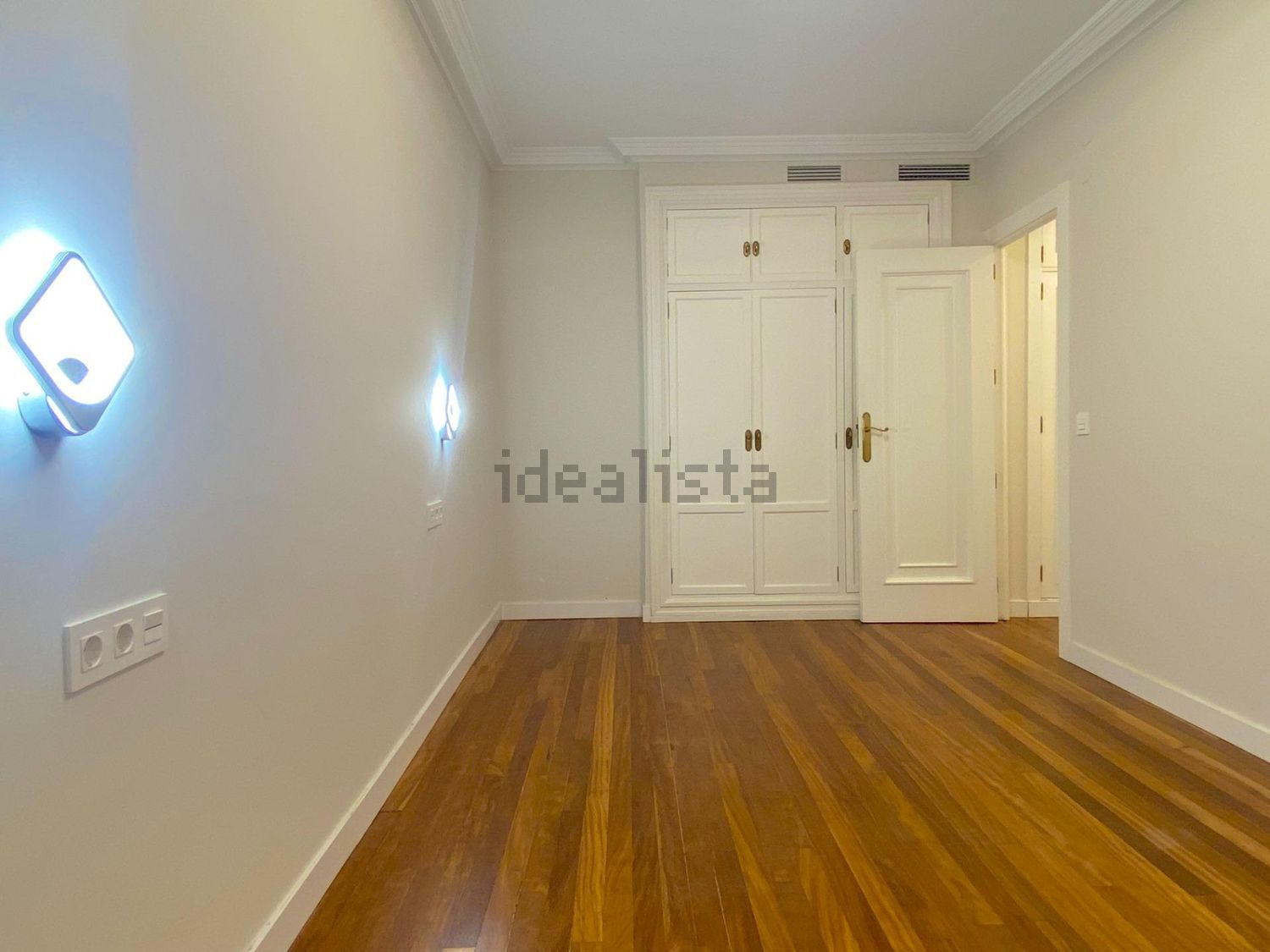 Piso de 150 m² en Granada