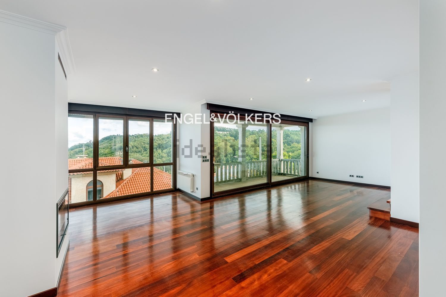 Casa 425 m² a Vigo