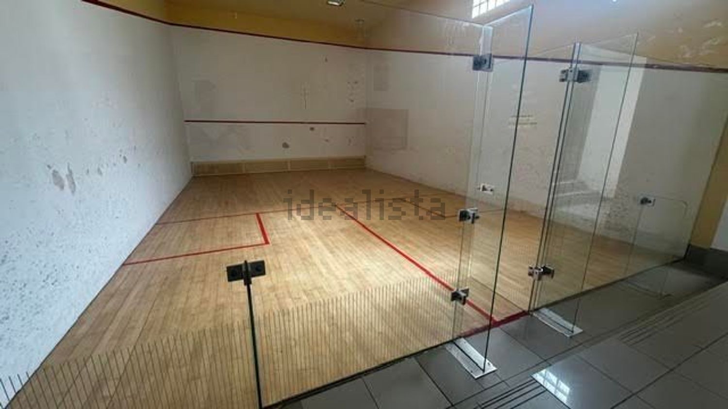 Pis de 80 m² a València
