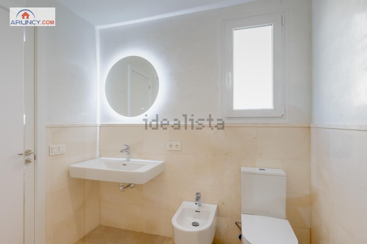Haus 220 m² in Dos Hermanas