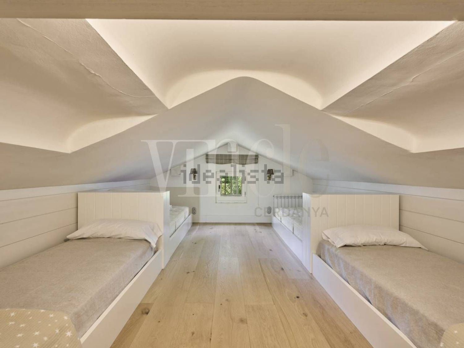 Casa de 230 m² a Prats i Sansor