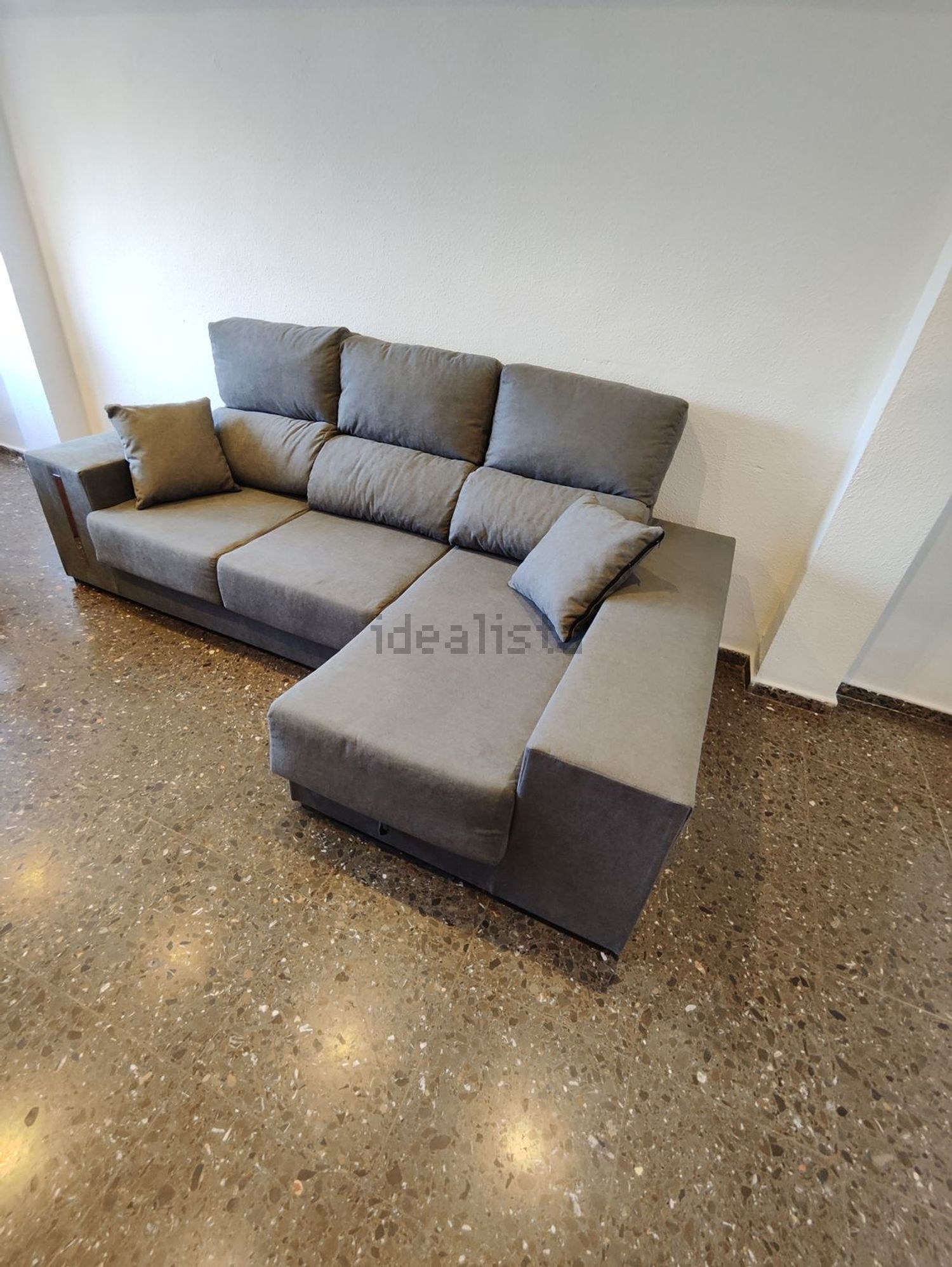 Квартира 90 м² в Macastre