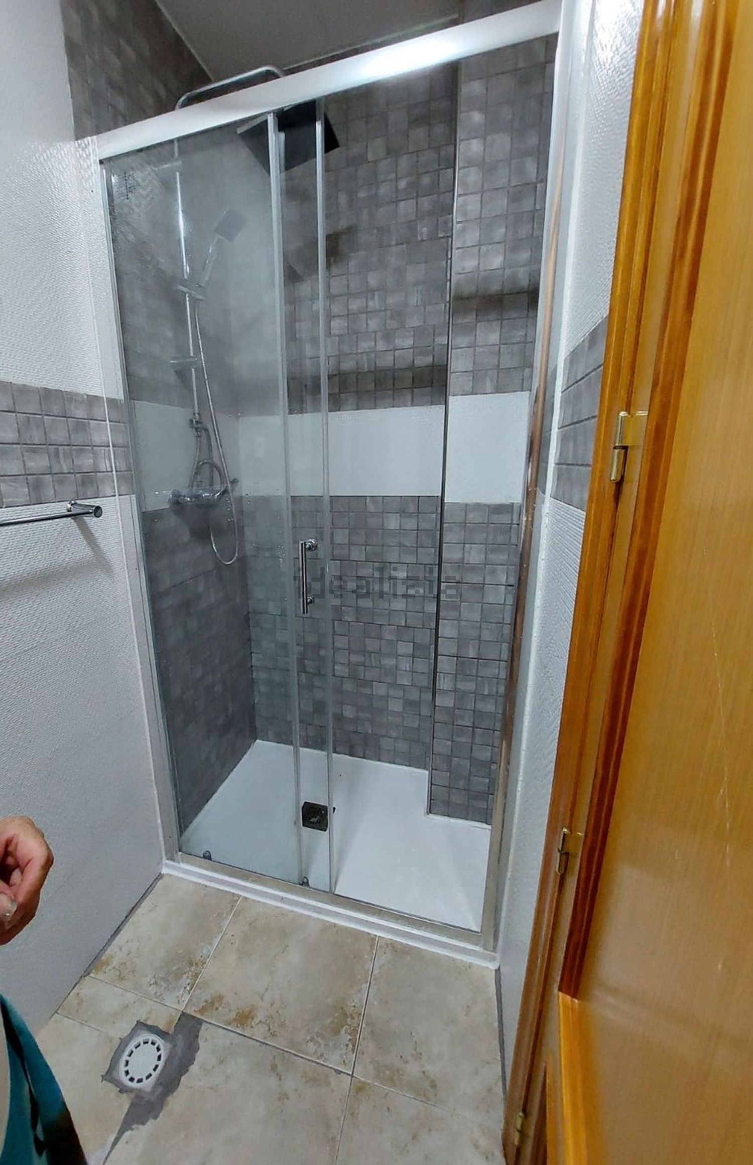 Habitació de lloguer, Vera