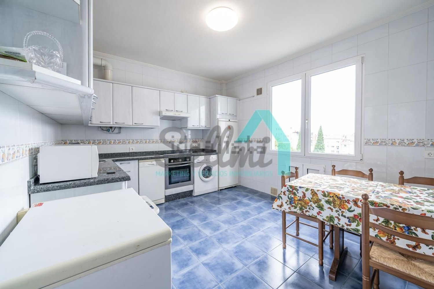 Piso de 136 m² en Oviedo