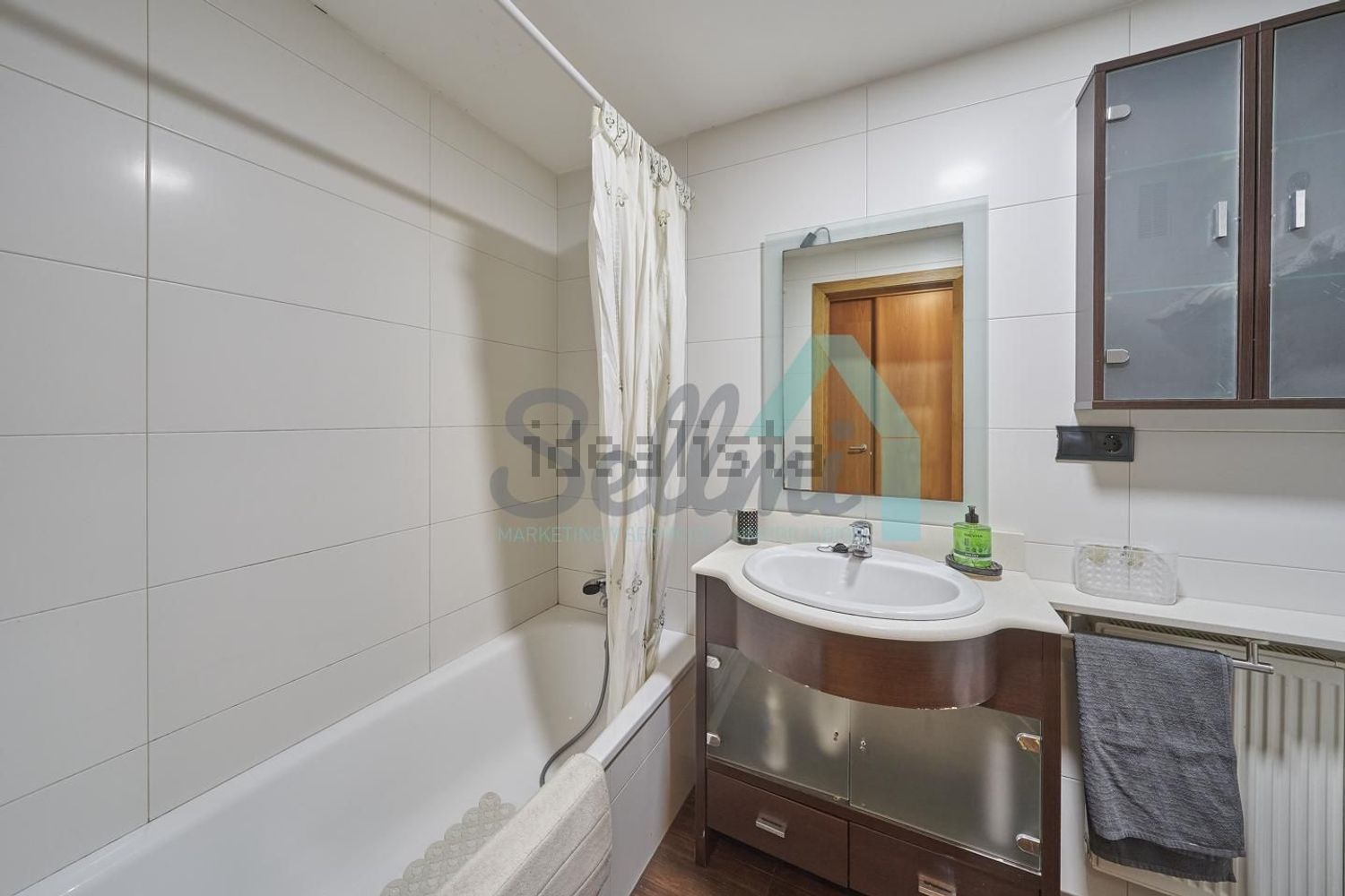 Piso de 132 m² en Oviedo