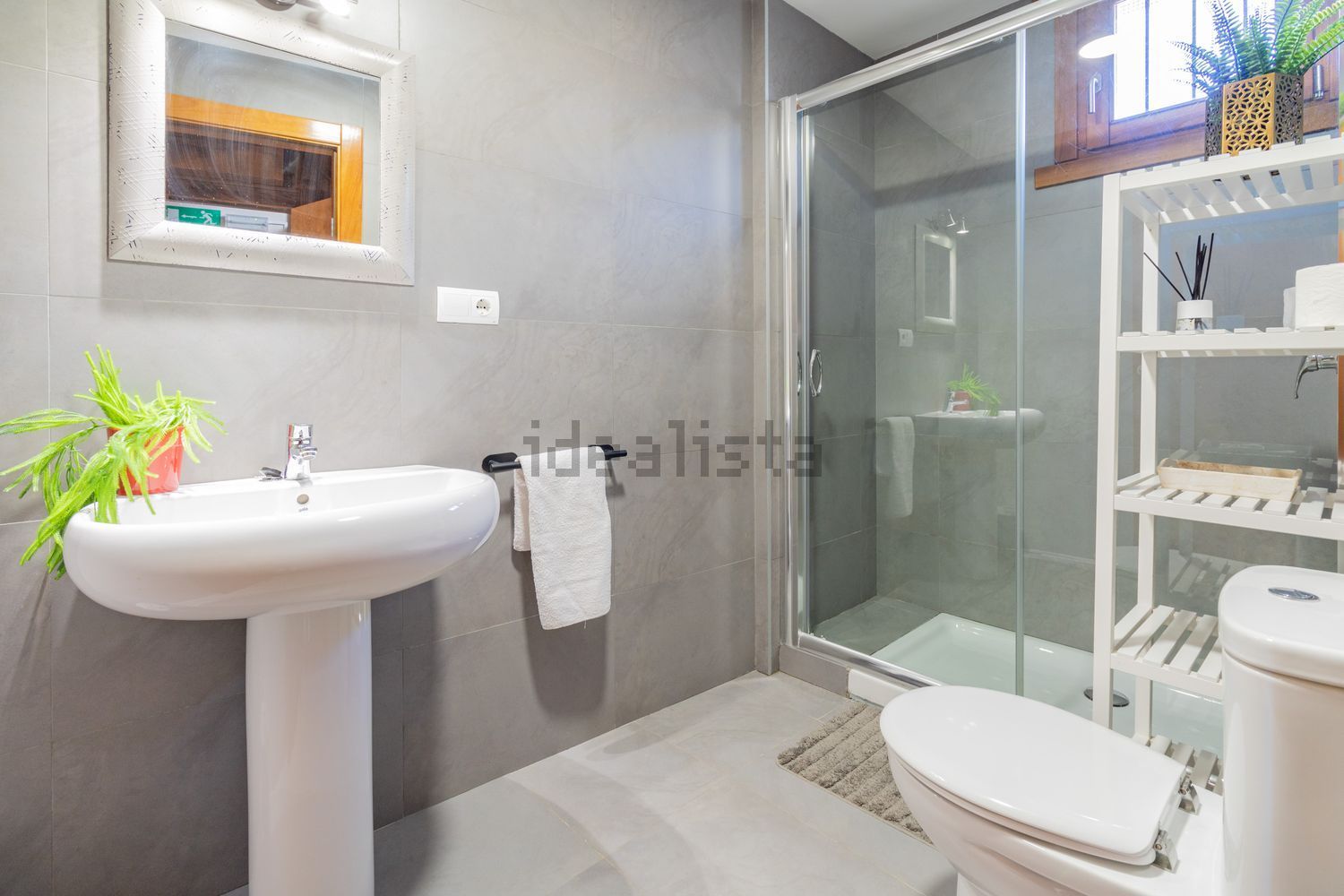 Flat 90 m² in Villamayor de Monjardín