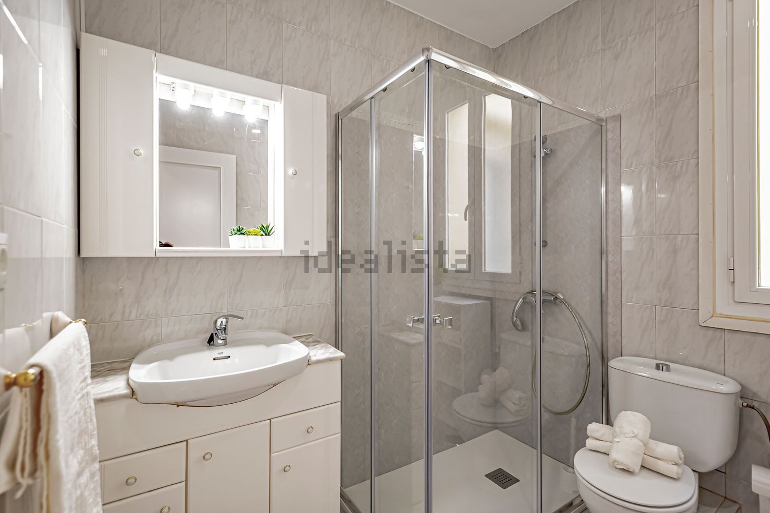 Wohnung 107 m² in Madrid