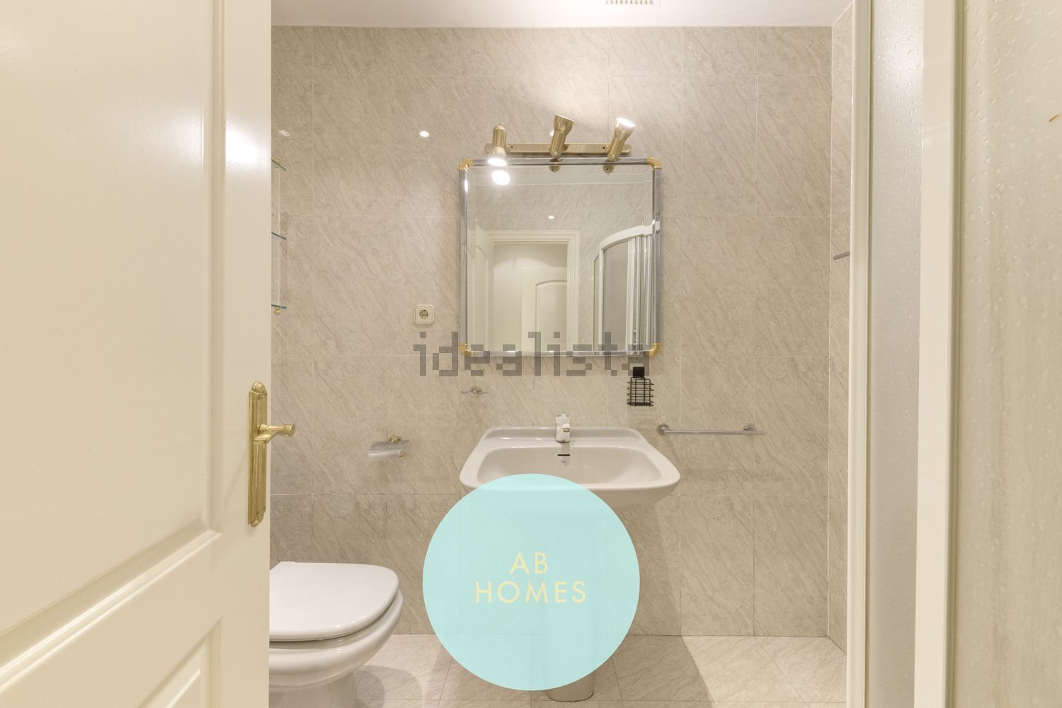 Flat 136 m² in Madrid
