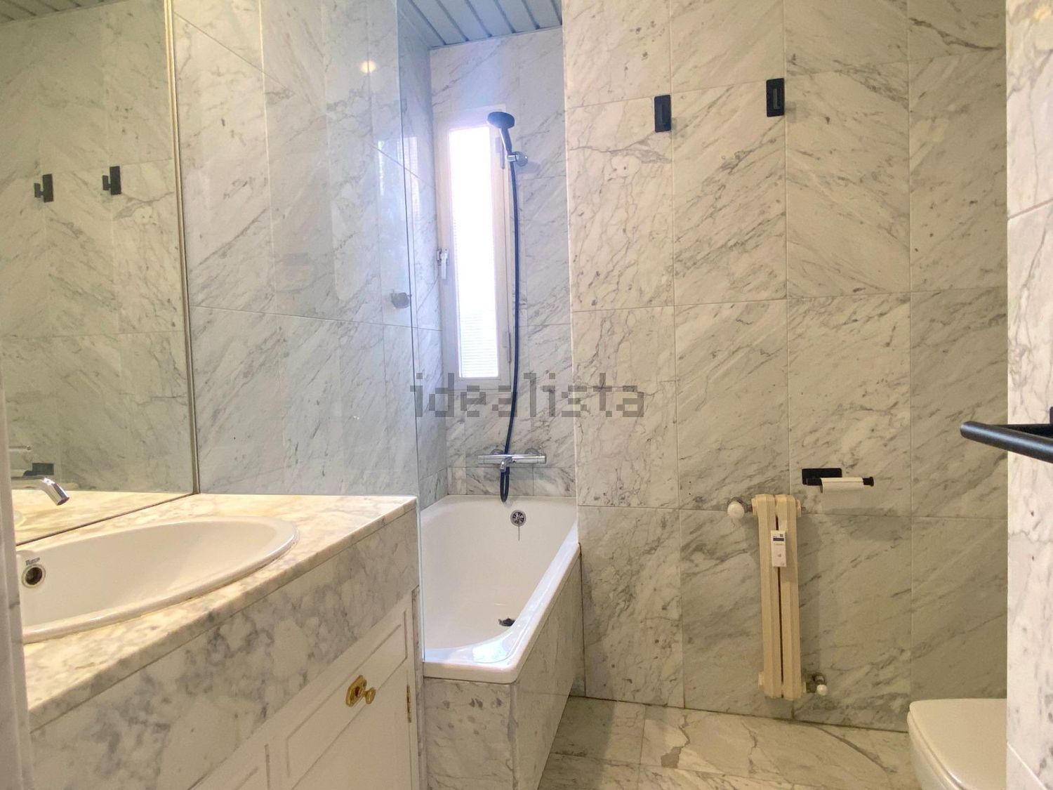 Piso de 150 m² en Granada