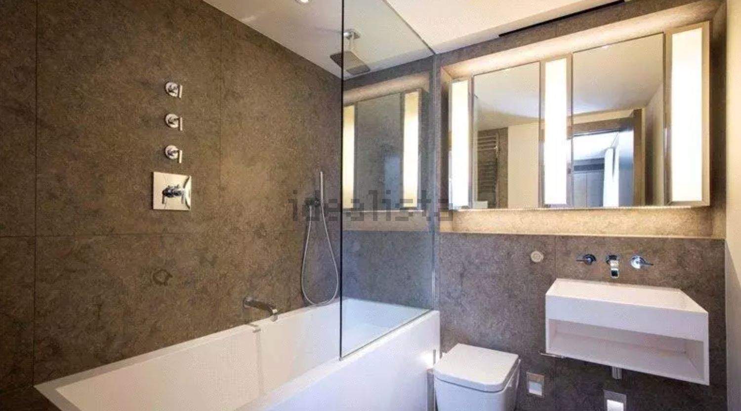 Appartamento 132 m² a Madrid