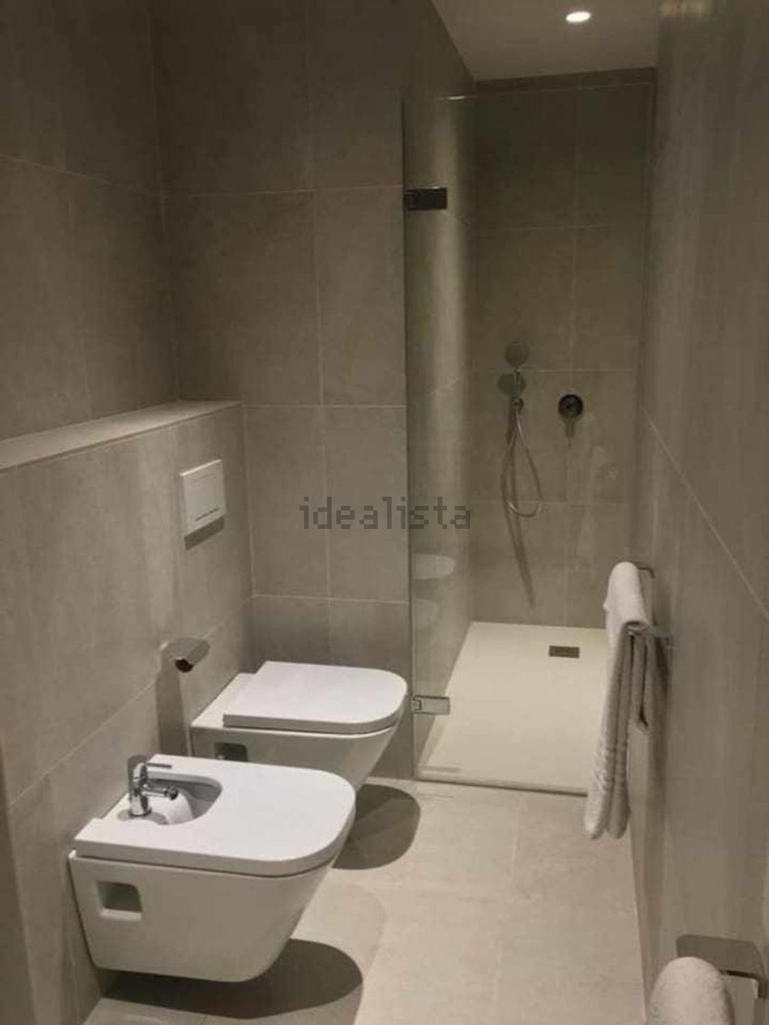 Pis de 500 m² a Almeria