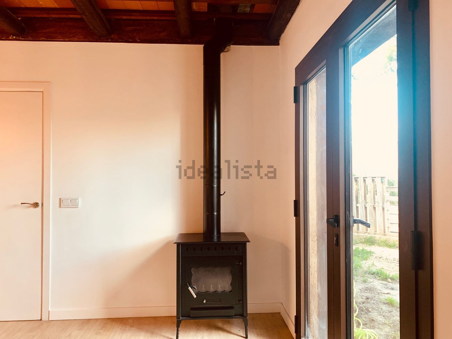 Casa de 85 m² en Saus, Camallera i Llampaies