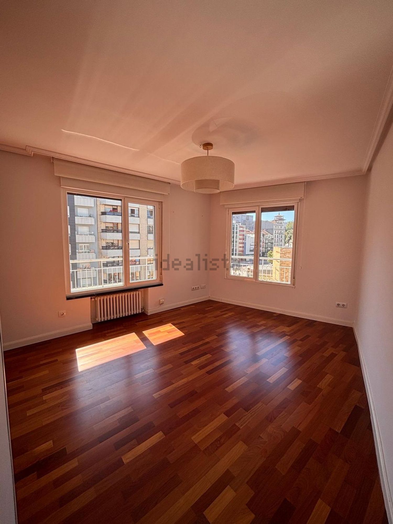 Pis de 164 m² a Oviedo