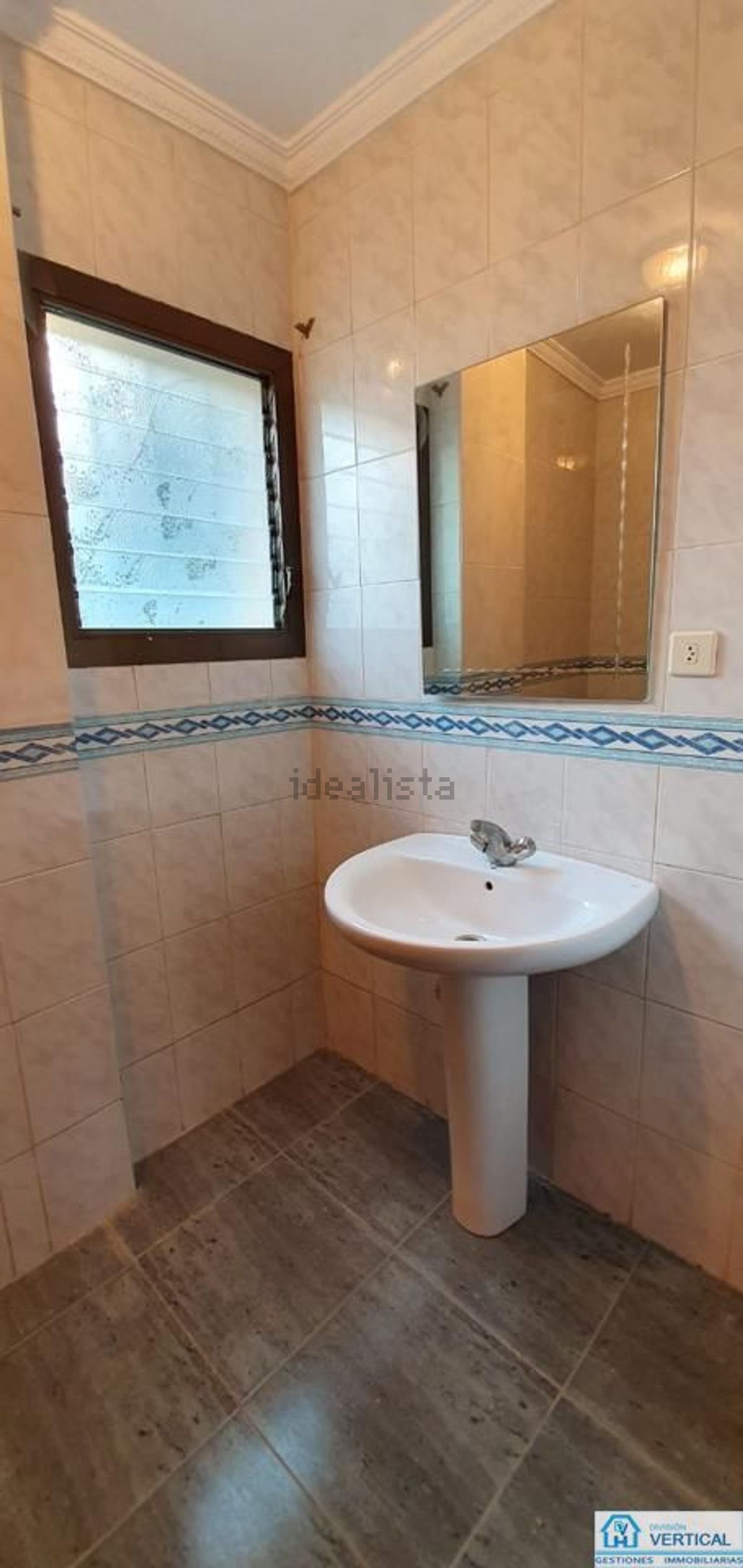 Casa de 630 m² a Riba-roja de Túria