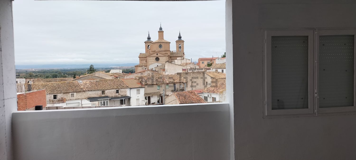 Casa de 90 m² en Épila