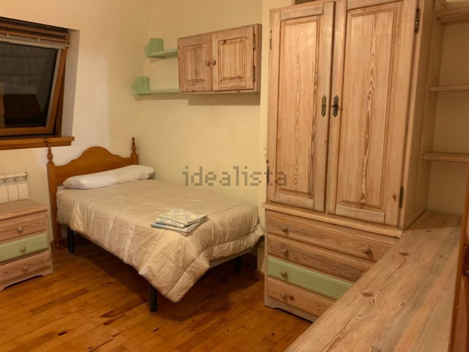 Room for rent, Jaca