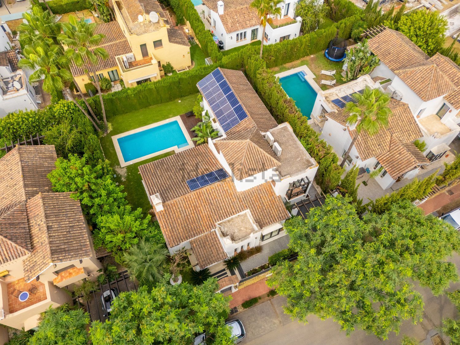 Casa 411 m² a Estepona