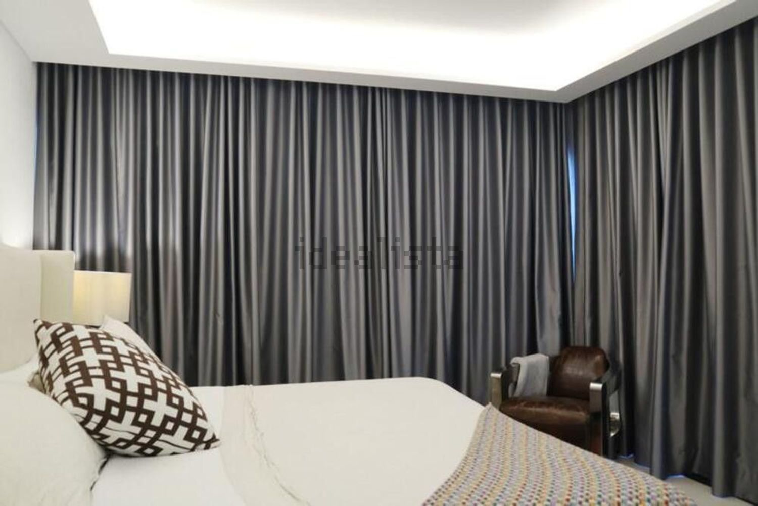 Haus 180 m² in Estepona