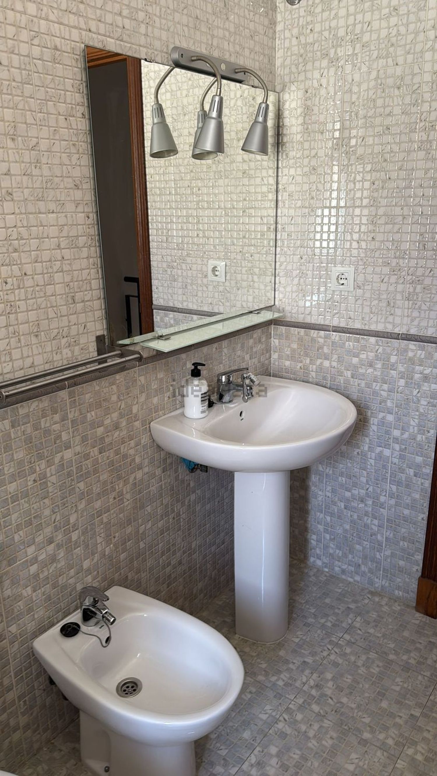 Habitació de lloguer, Castilleja de la Cuesta
