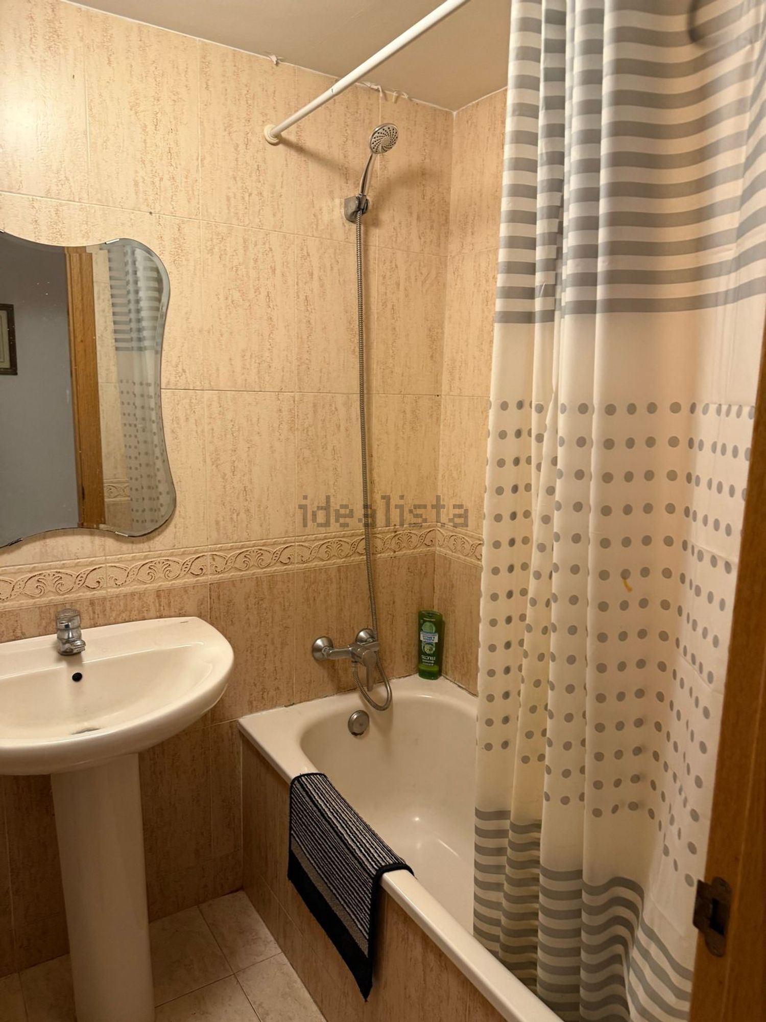 Habitació de lloguer, Cambrils