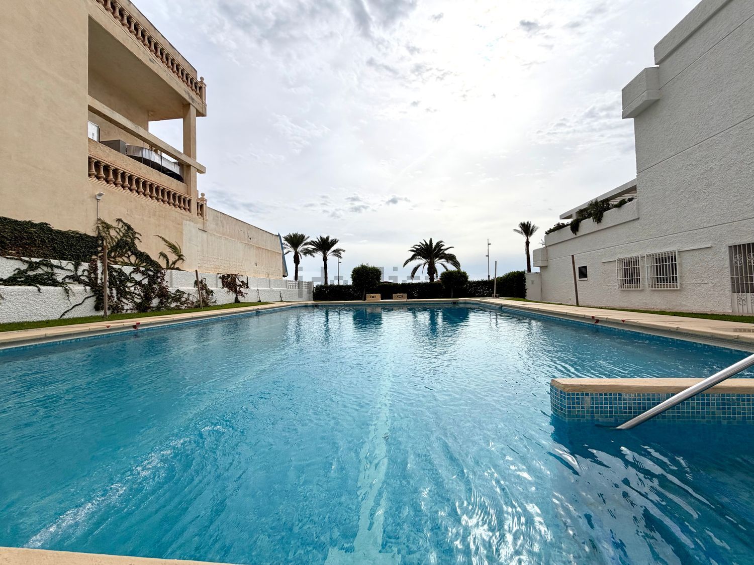 Appartamento 100 m² a Roquetas de Mar