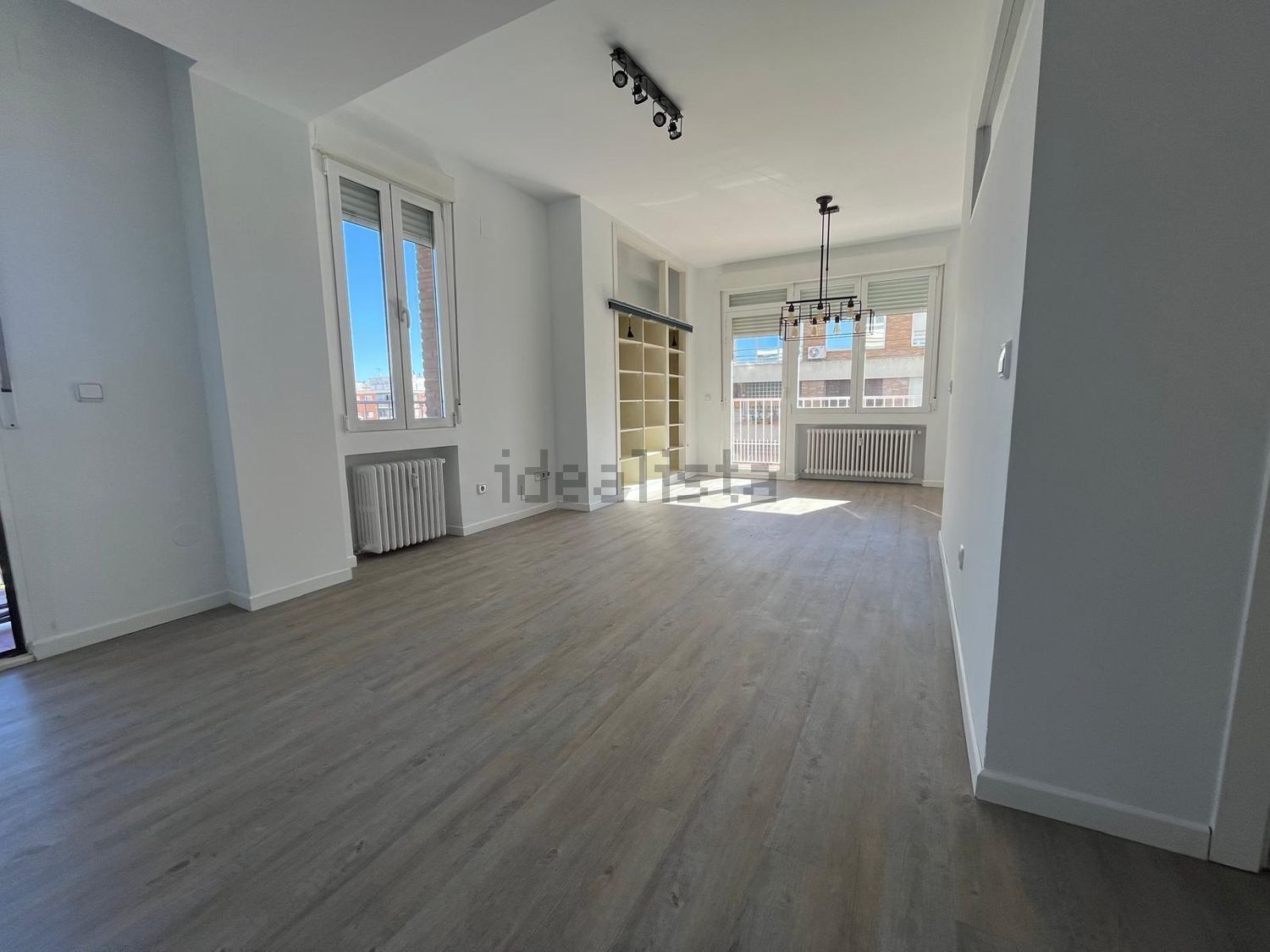 Wohnung 77 m² in Madrid