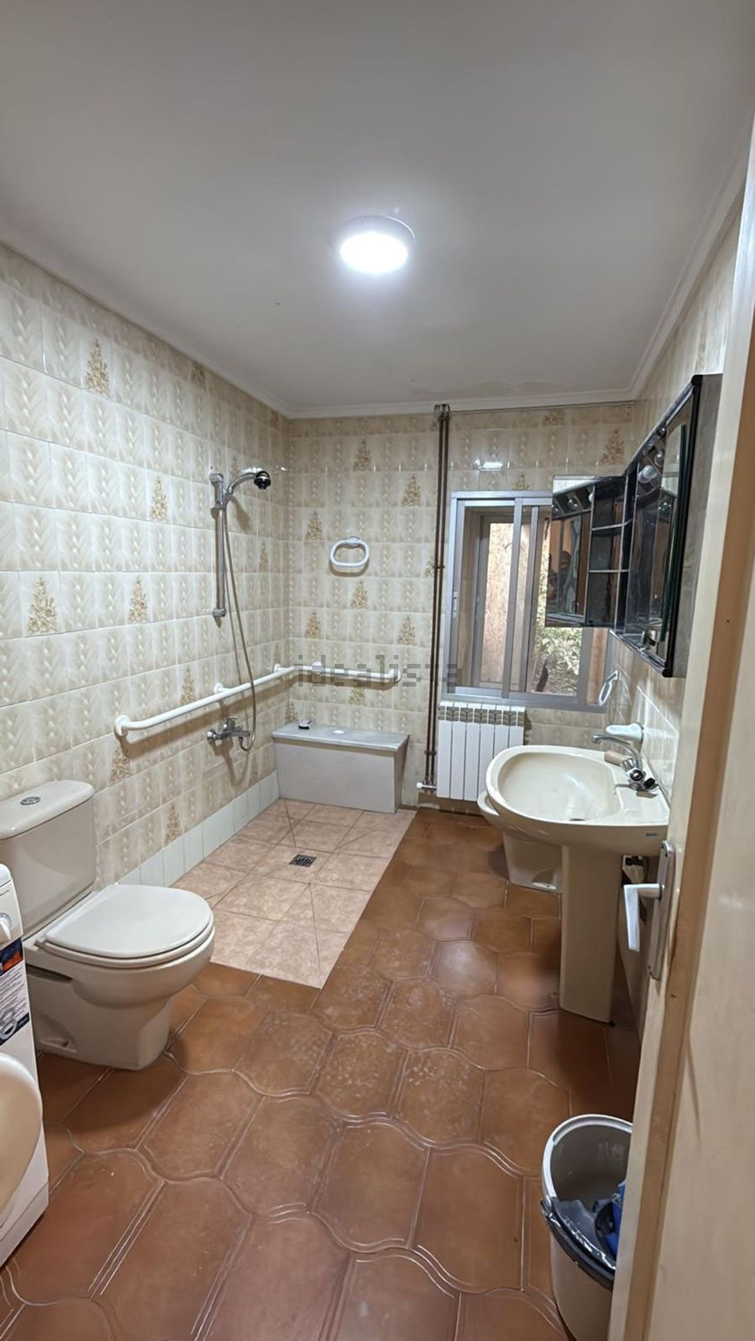 Casa de 250 m² a Quintanilla Vivar