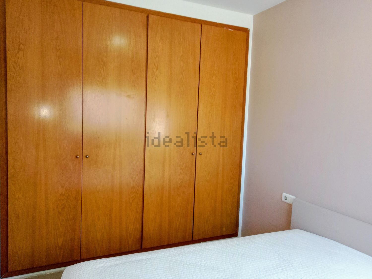 Chambre à louer, Castelldefels