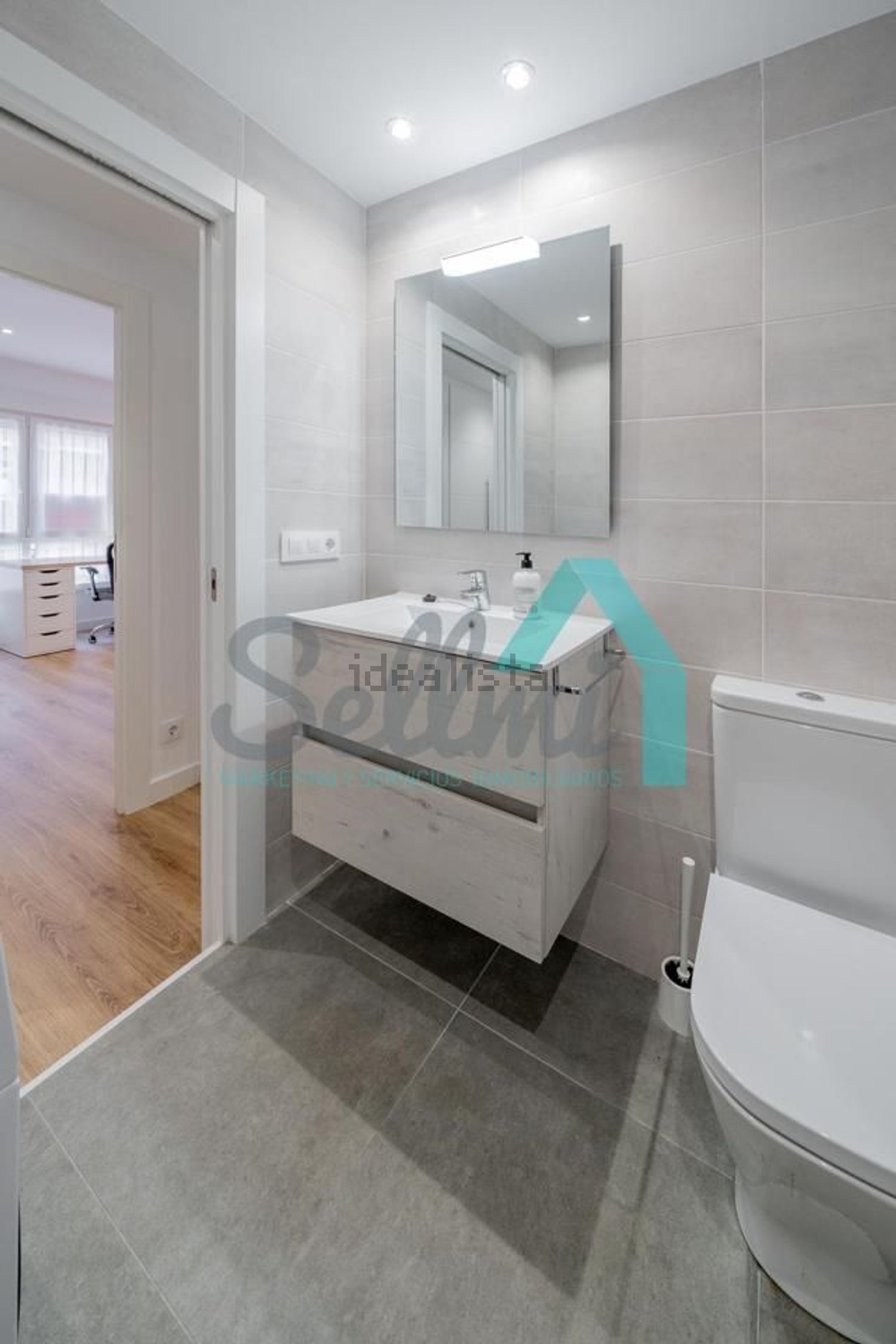 Piso de 114 m² en Oviedo