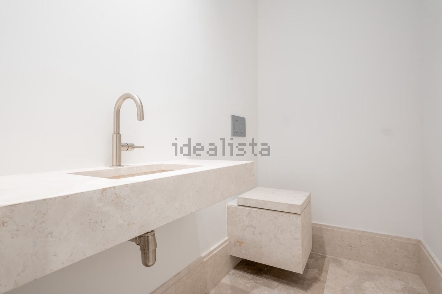 Piso de 221 m² en Zaragoza