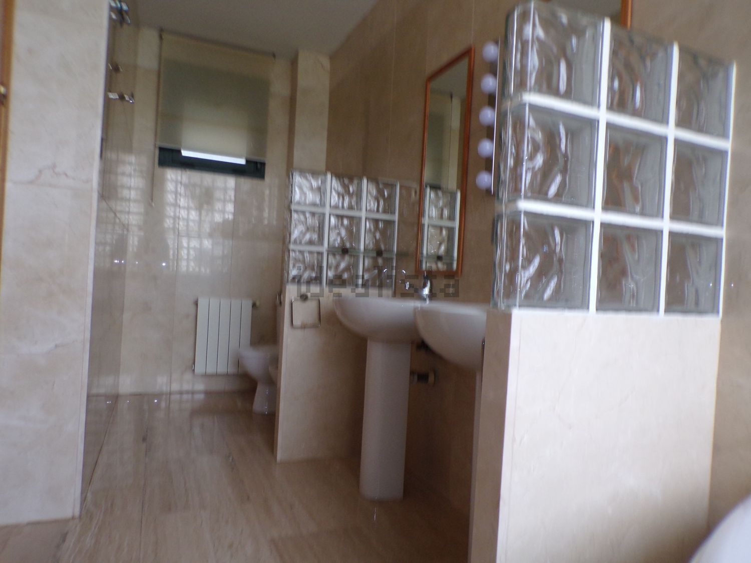 Casa de 230 m² a Bargas