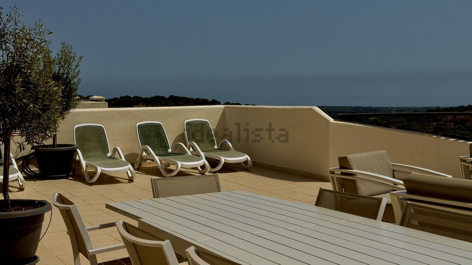 Wohnung 180 m² in San Roque