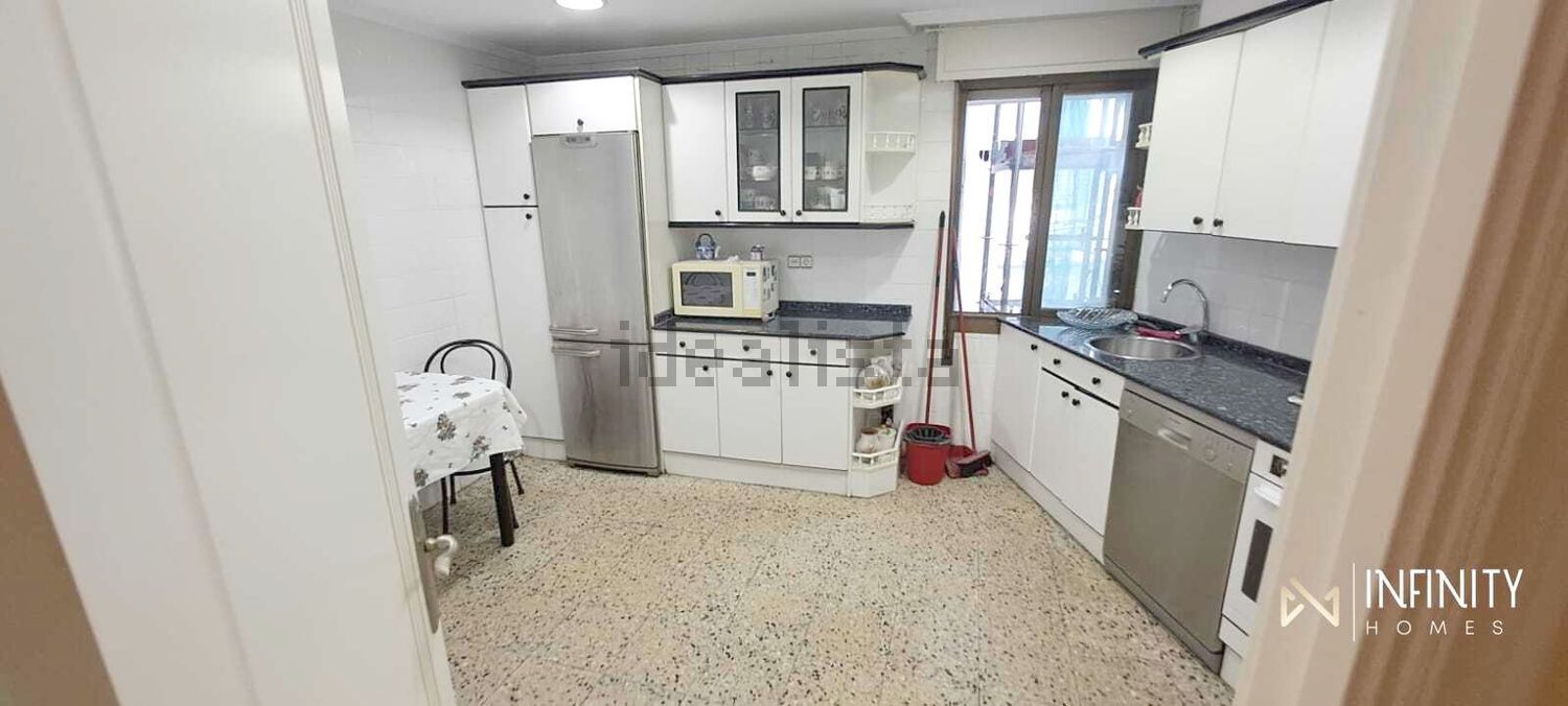Flat 118 m² in Santurtzi