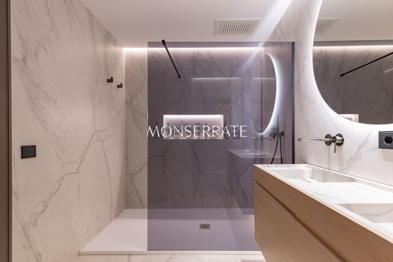 Wohnung 246 m² in Valencia