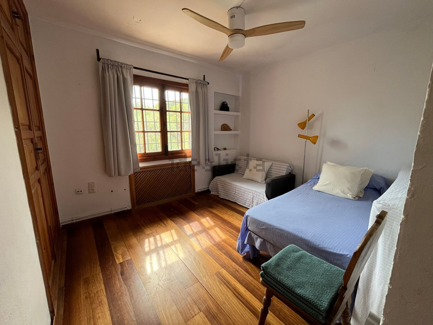 Haus 420 m² in Nàquera / Náquera